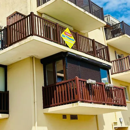 L'escapade, Acces Direct A La *