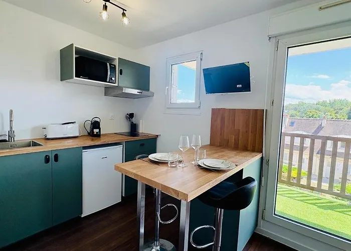 L'escapade, Acces Direct A La *