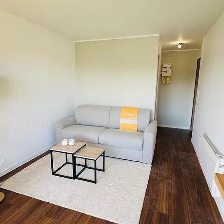 L'escapade, Acces Direct A La *