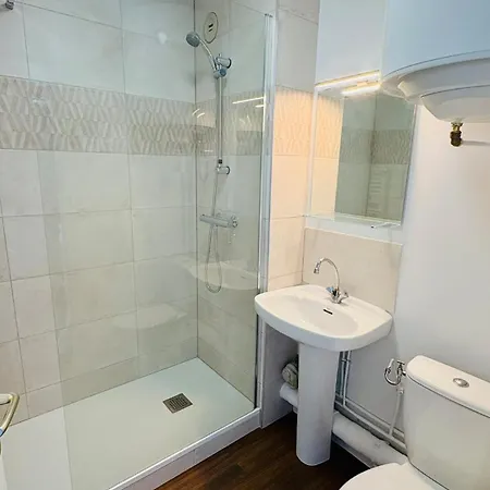 L'escapade, Acces Direct A La