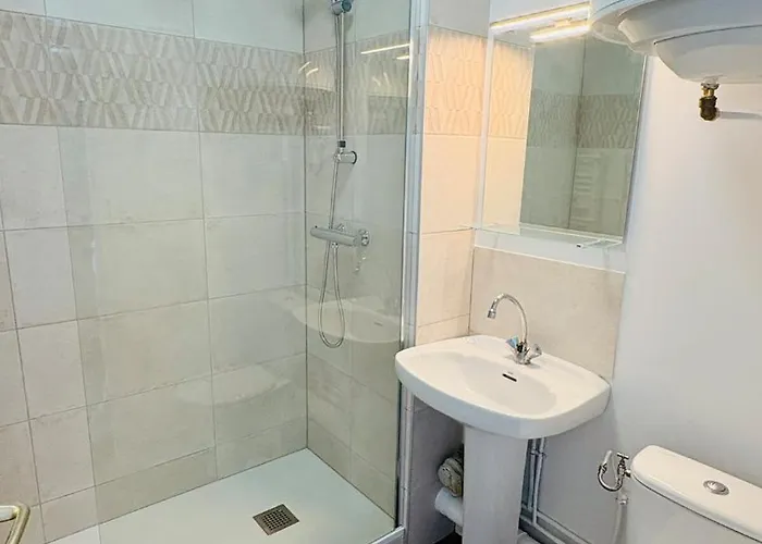 L'escapade, Accès Direct à La