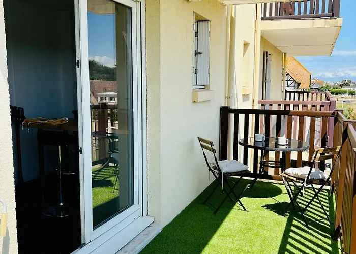 L'escapade, Accès Direct à La